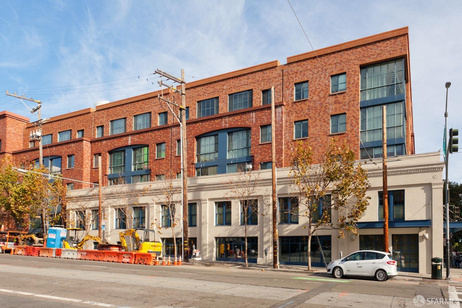 699 2nd Street - Photo 2