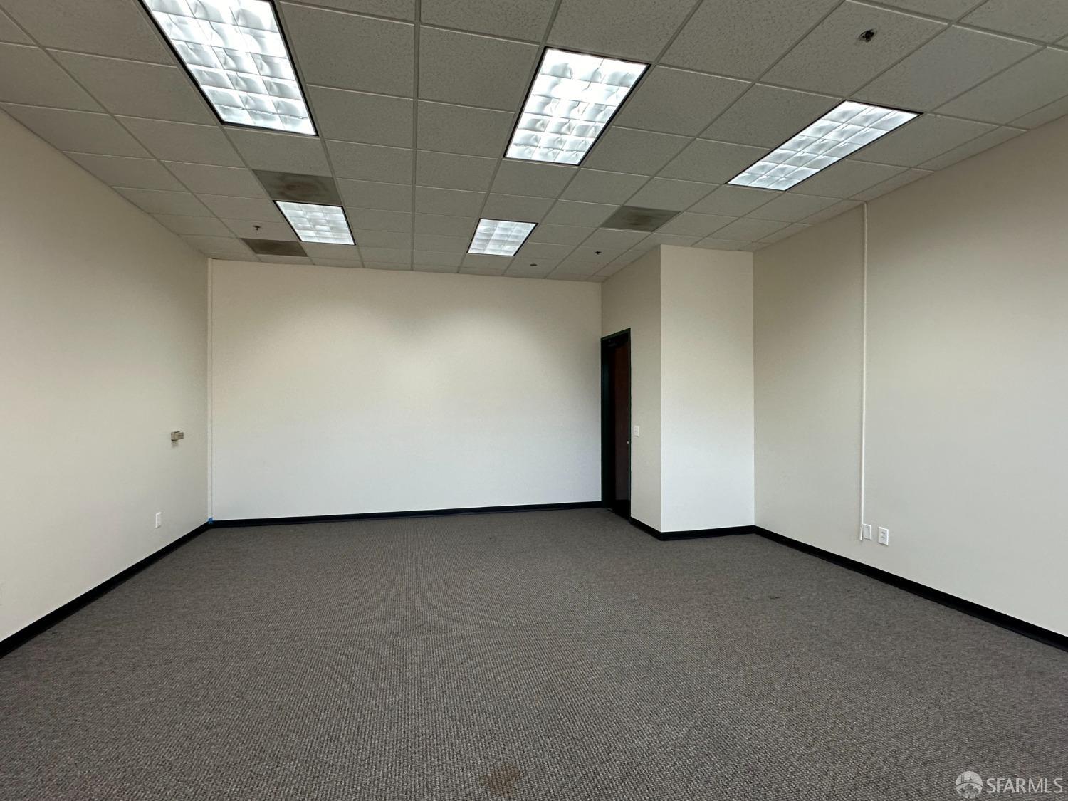 2729 Mission Street #201 - Photo 5