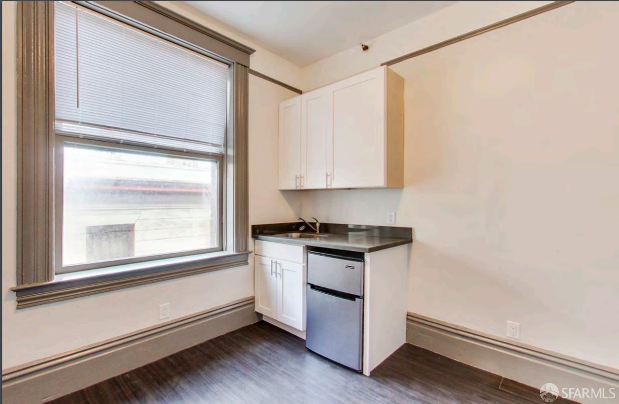 614 Pine Street - Photo 4