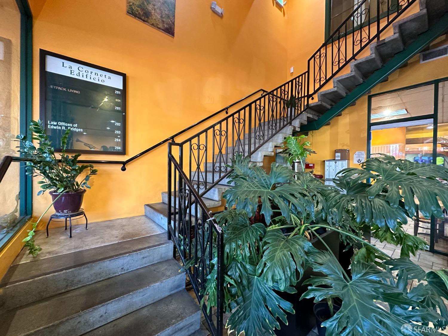 2729 Mission Street #201 - Photo 3