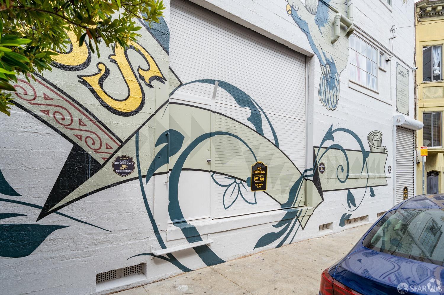 1069 Howard Street - Photo 3