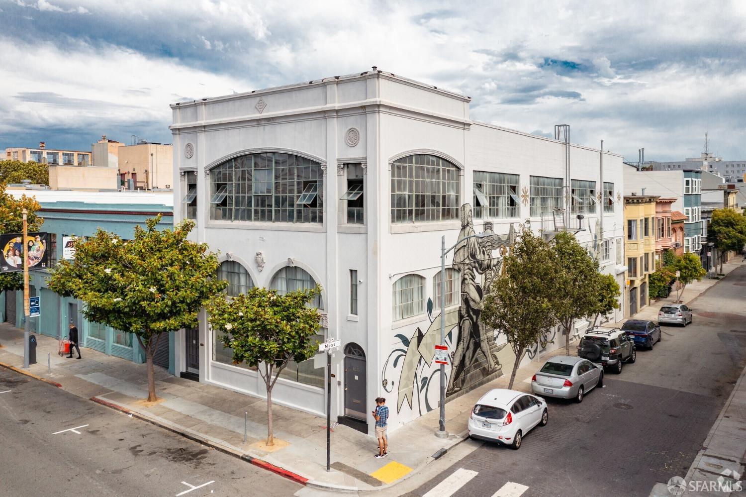 1069 Howard Street - Main photo