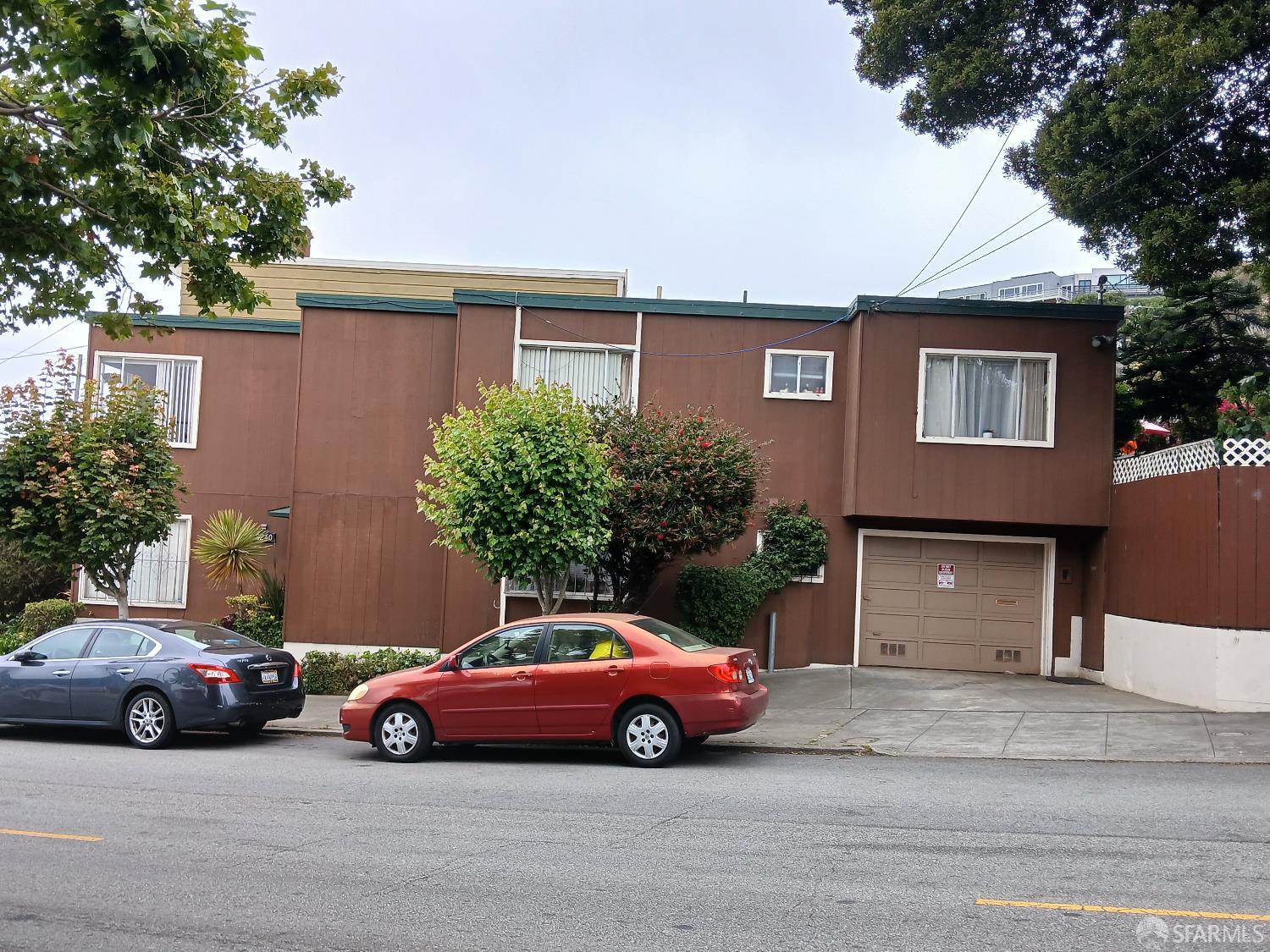 2240 Silver Avenue - Main photo