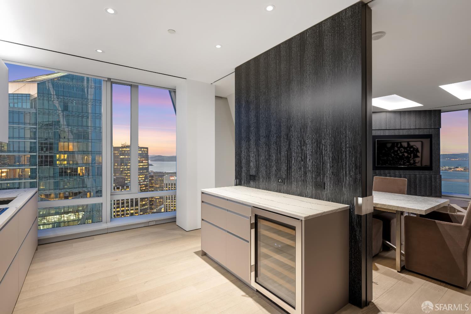 181 Fremont Street #58A - Photo 3