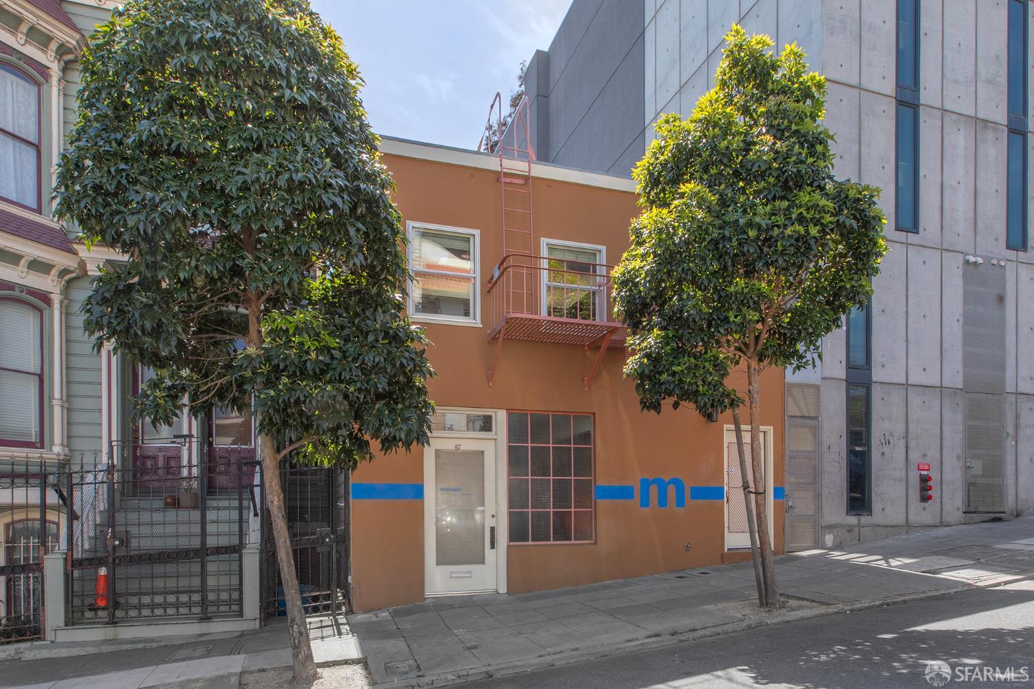 67 Haight Street - Photo 2