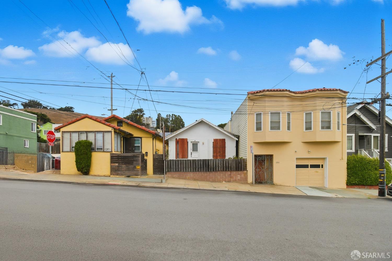292 Arleta Avenue - Main photo