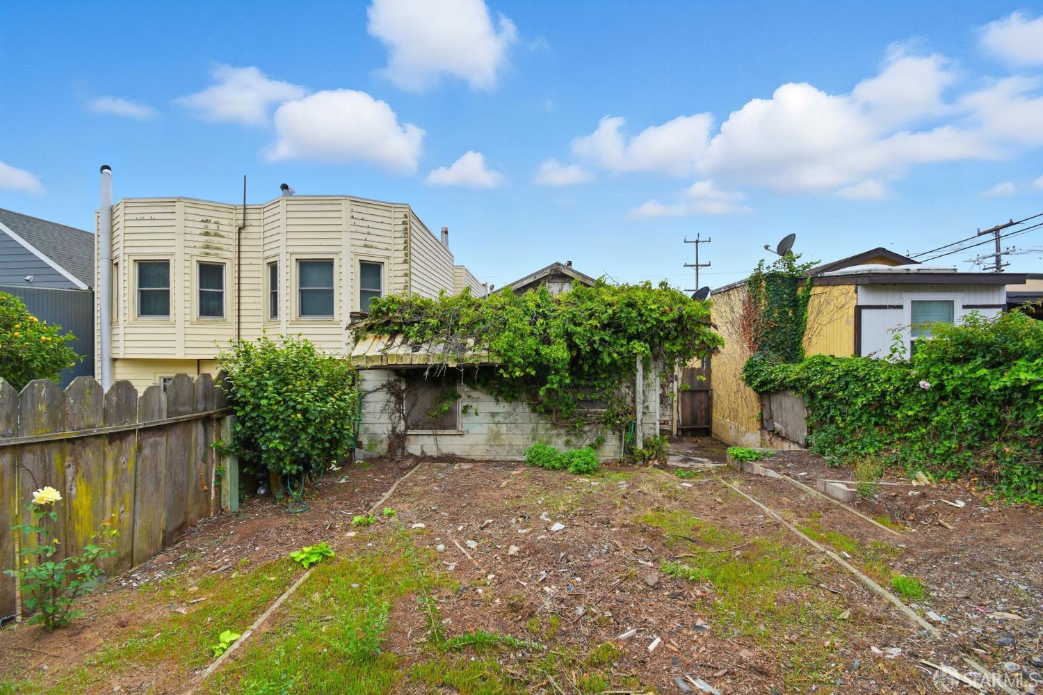 292 Arleta Avenue - Photo 3