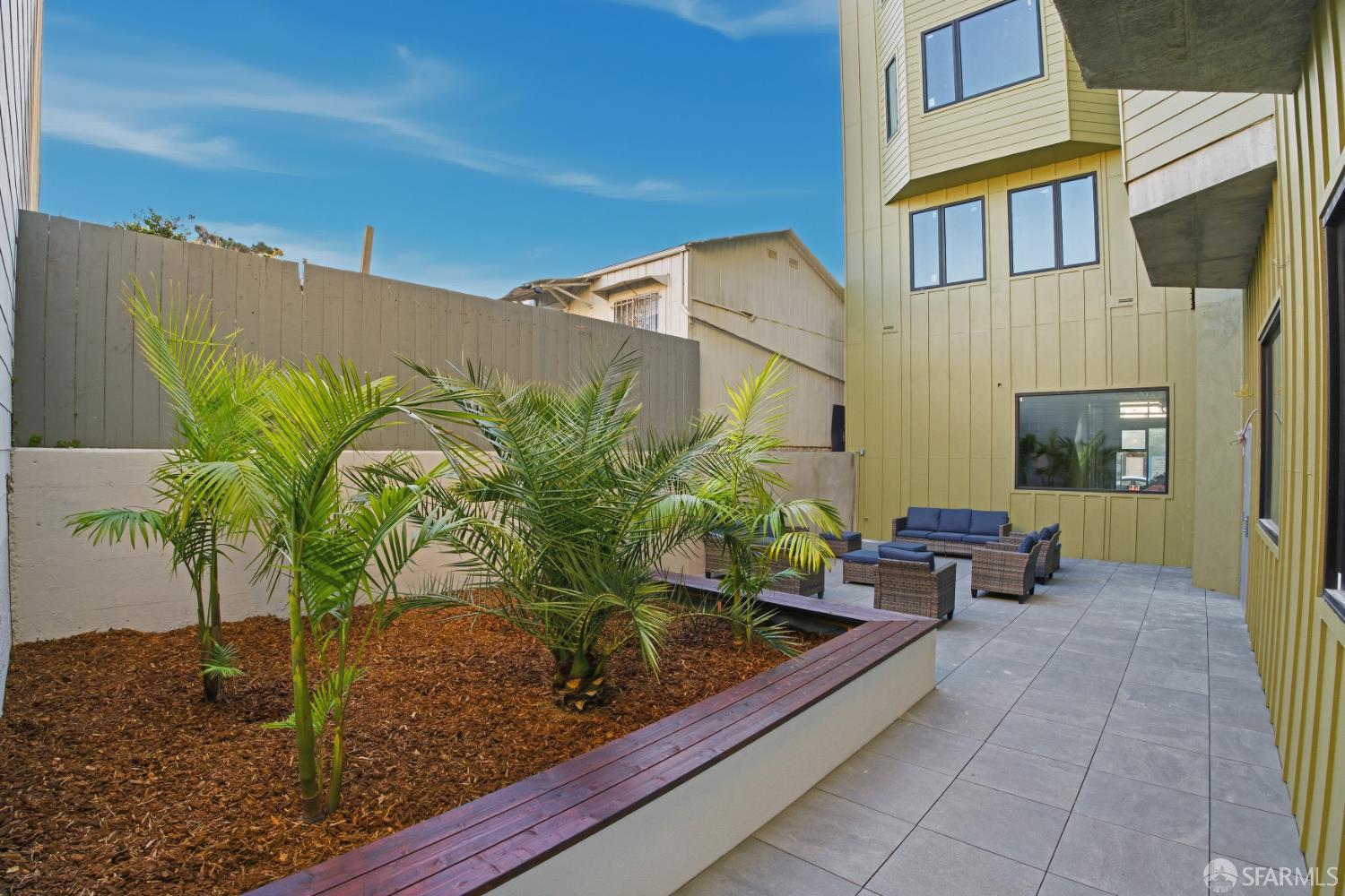 3945 Judah Street #102 - Photo 4