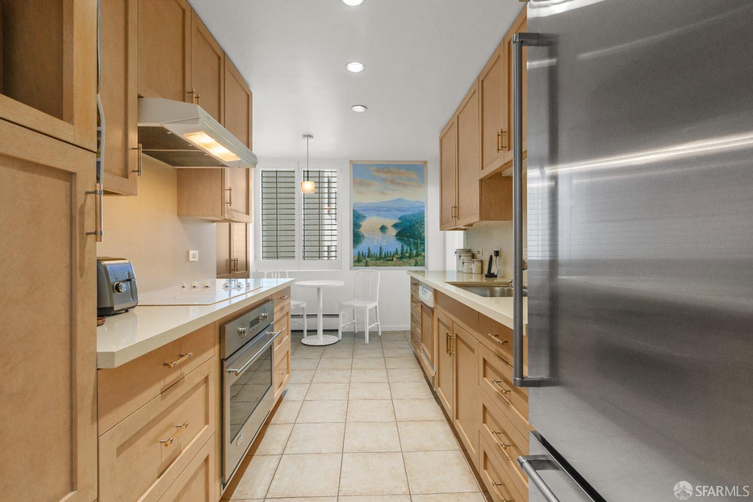 1080 Chestnut Street #11C - Photo 4