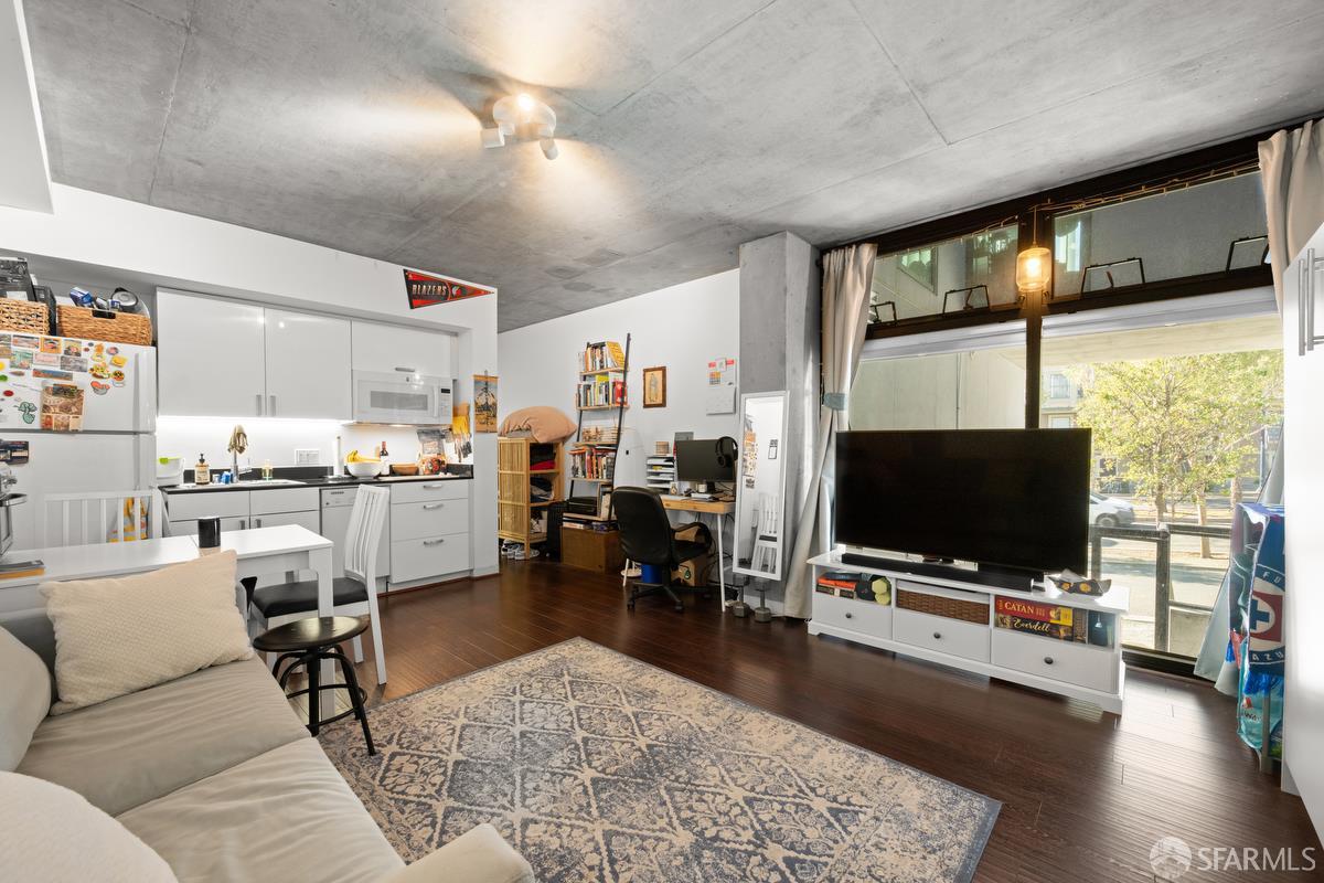 8 Octavia Boulevard #407 - Photo 2