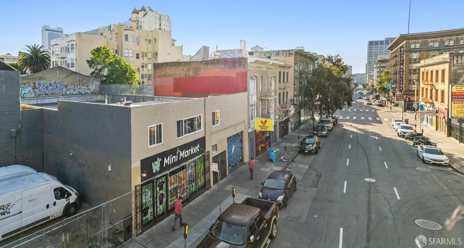 934 Larkin Street - Photo 3