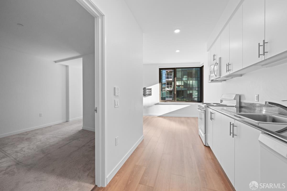 285 Main Street #409 - Photo 2