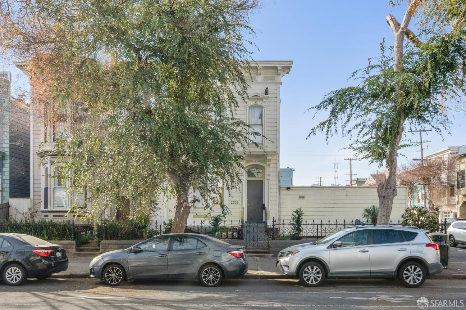 2906 Folsom Street - Photo 3