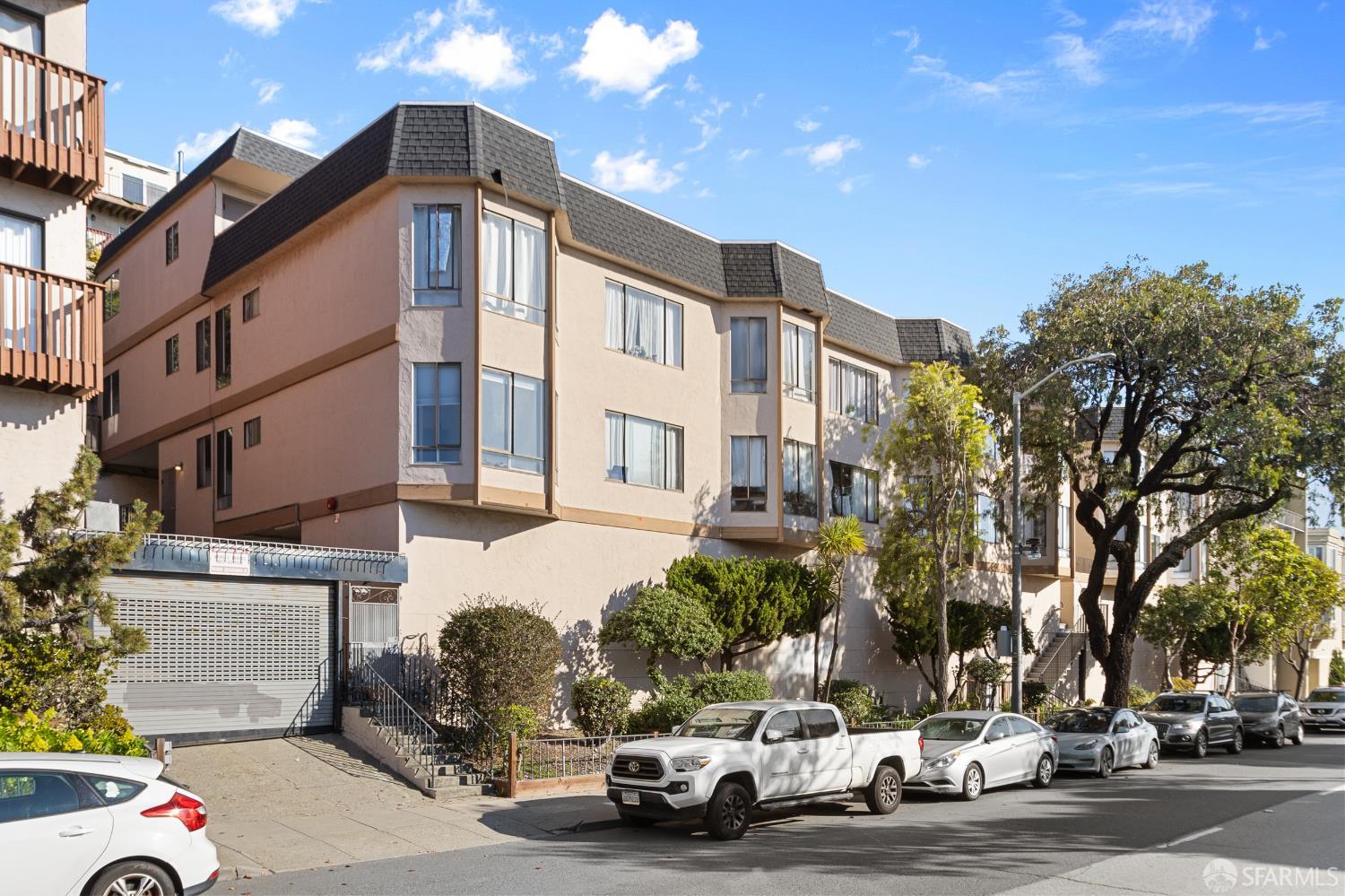 370 Monterey Boulevard #313 - Photo 2