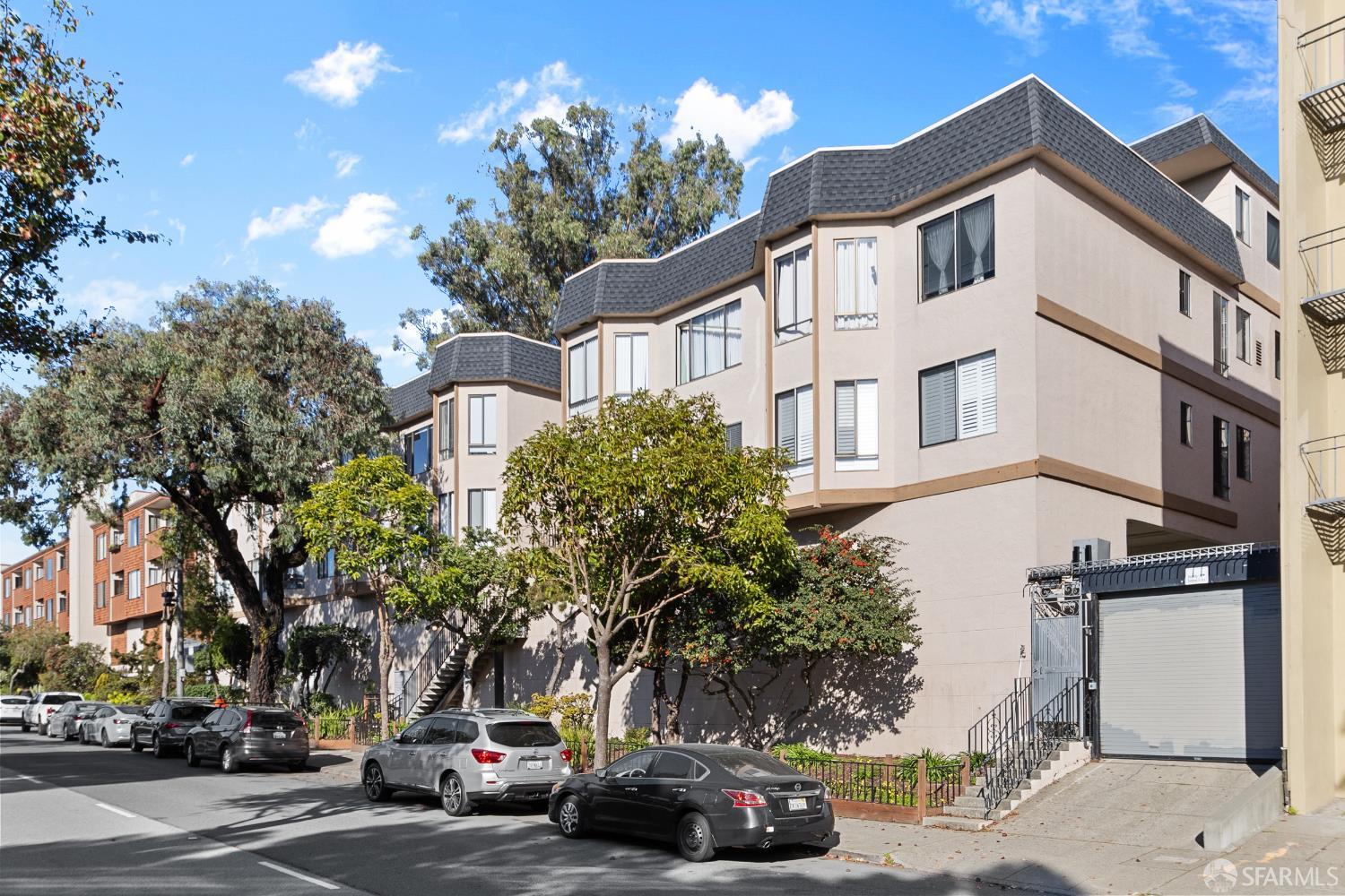 370 Monterey Boulevard #313 - Photo 3