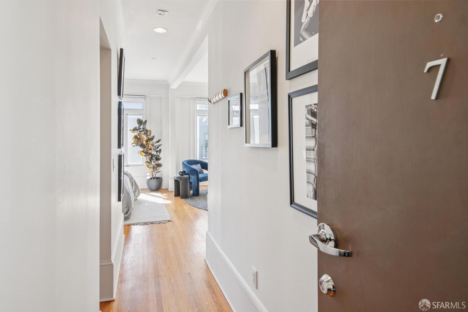 929 Bush Street #7 - Photo 2