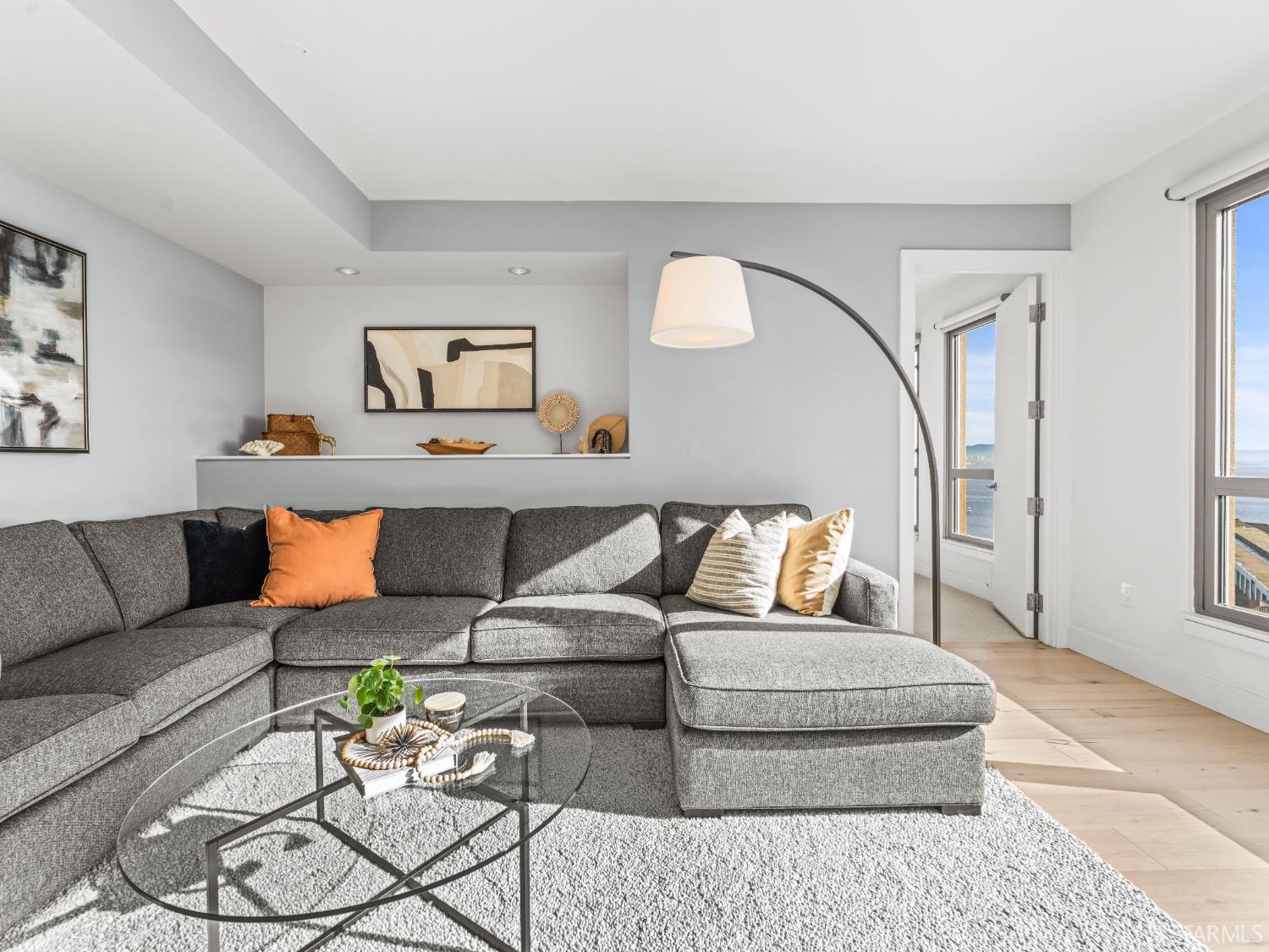 219 Brannan Street #16K - Photo 4