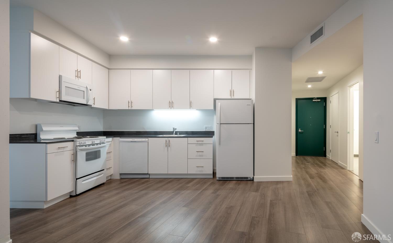 285 Main Street #202 - Photo 4