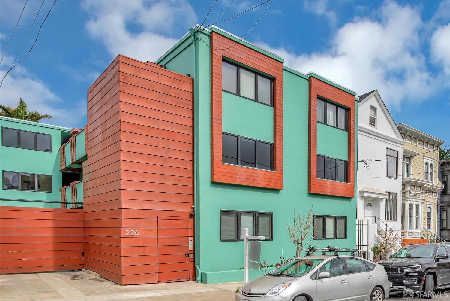 226 27th Street #10 - Photo 2