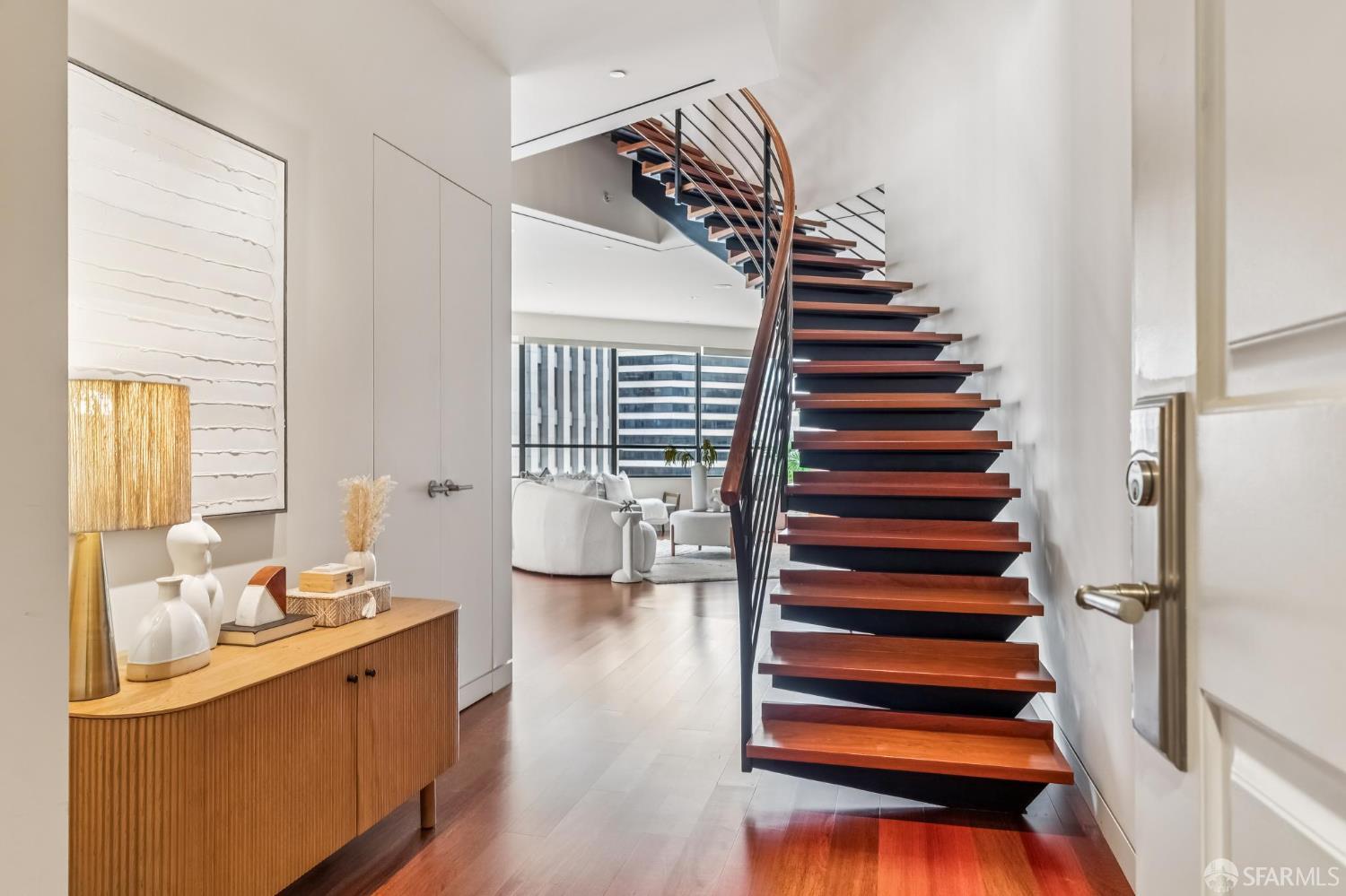 690 Market Street #2404 - Photo 2