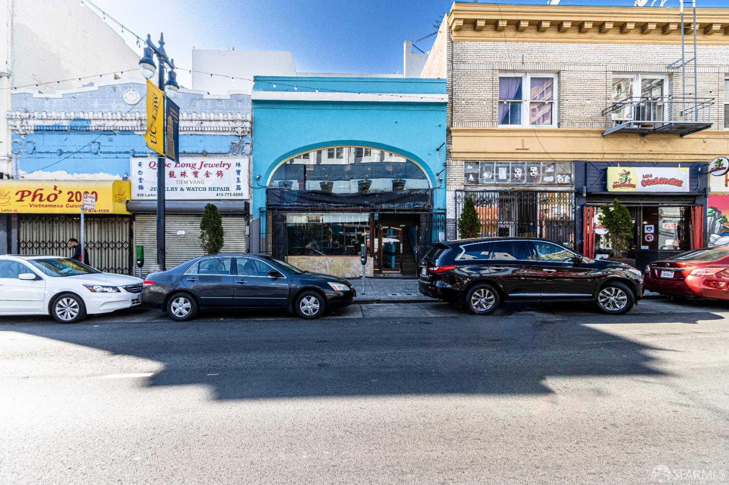645 Larkin Street - Photo 3