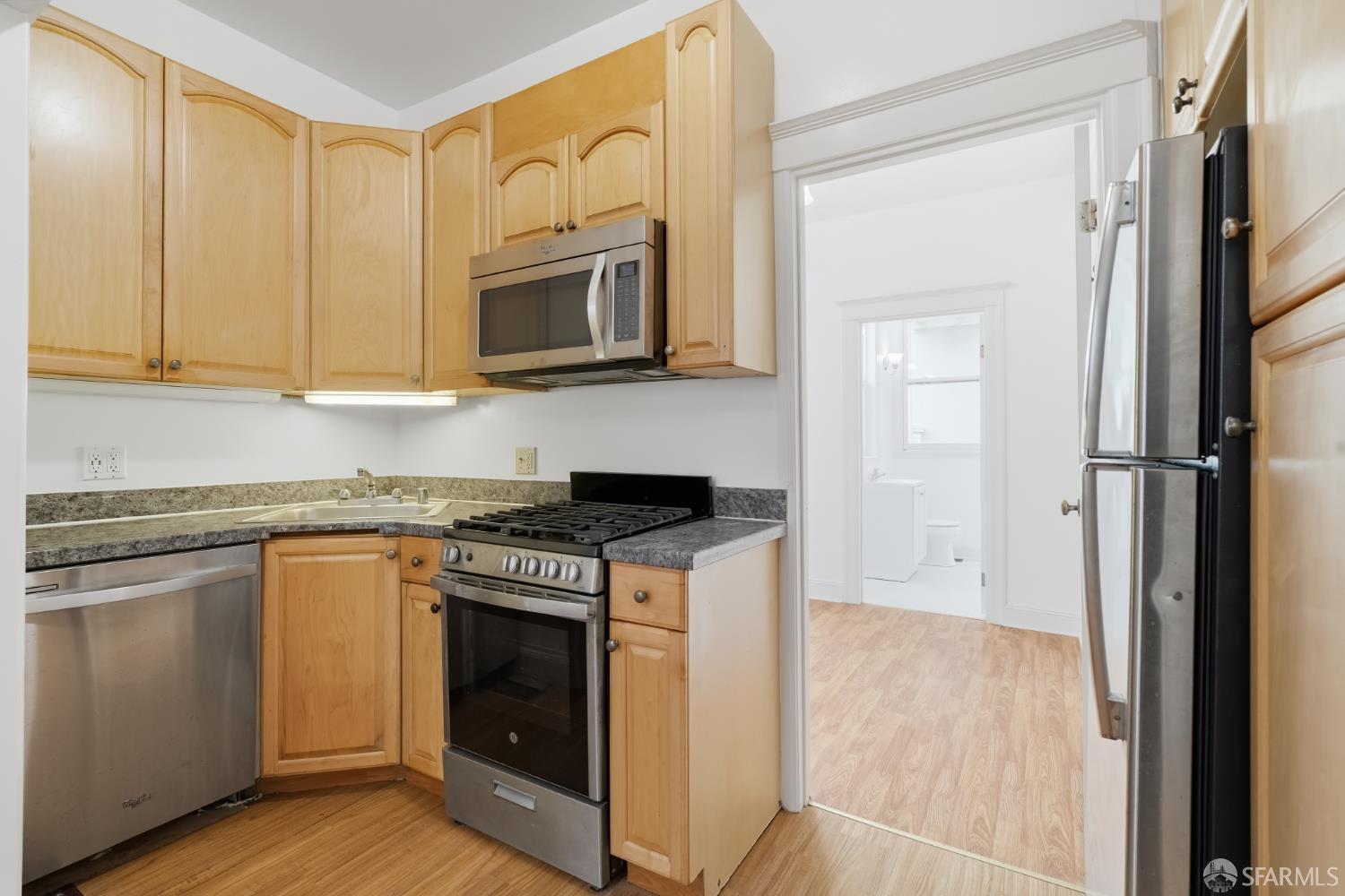 559-561 Minna Street - Photo 5