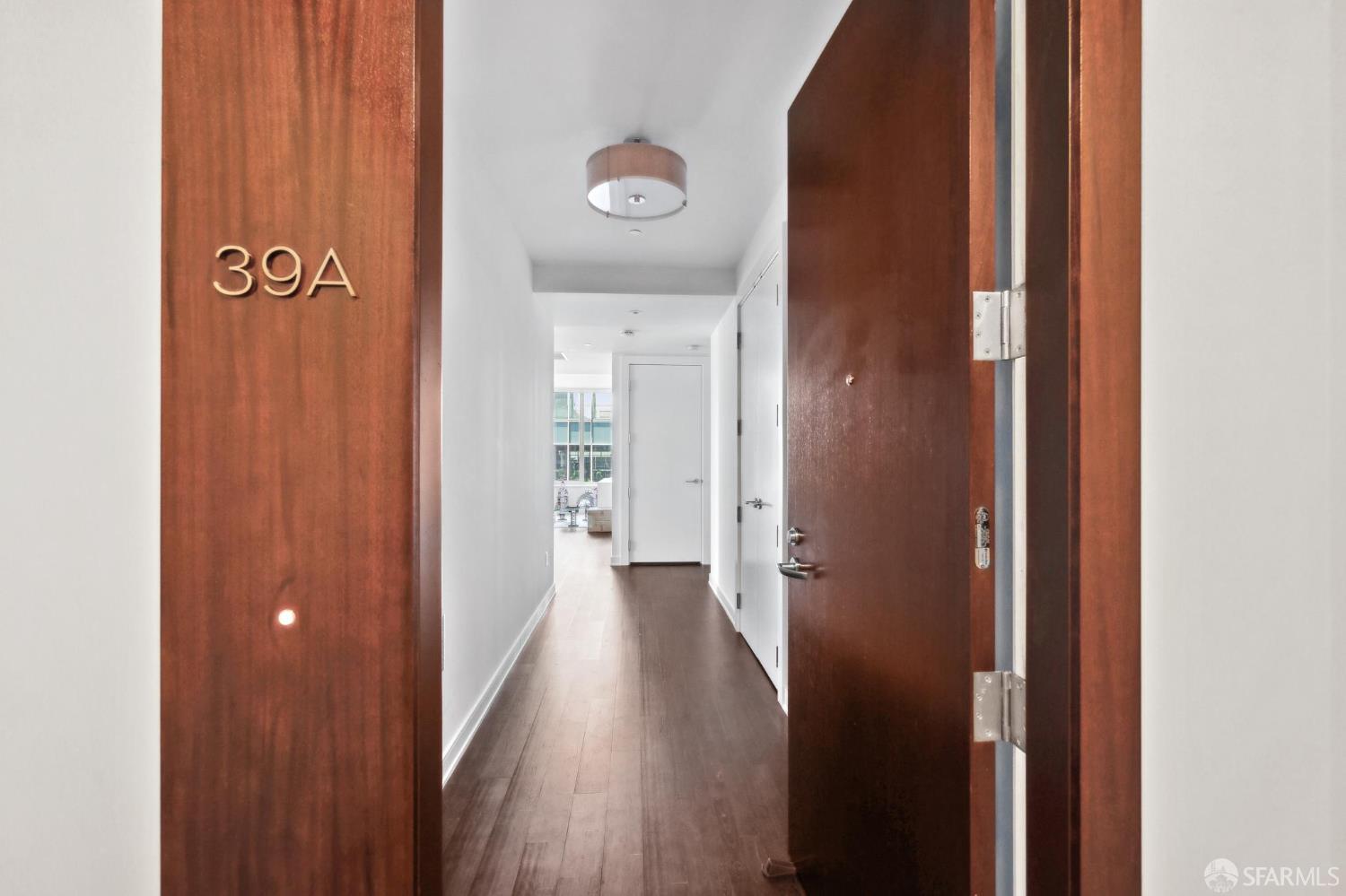 301 Mission Street #39A - Photo 2