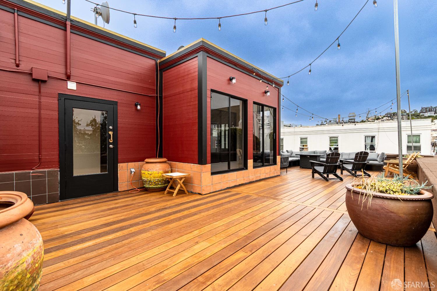 1234 Grant Avenue - Photo 2