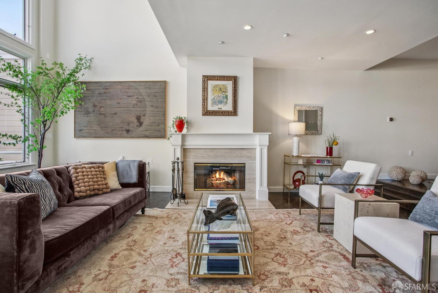 2550 Greenwich Street - Photo 2