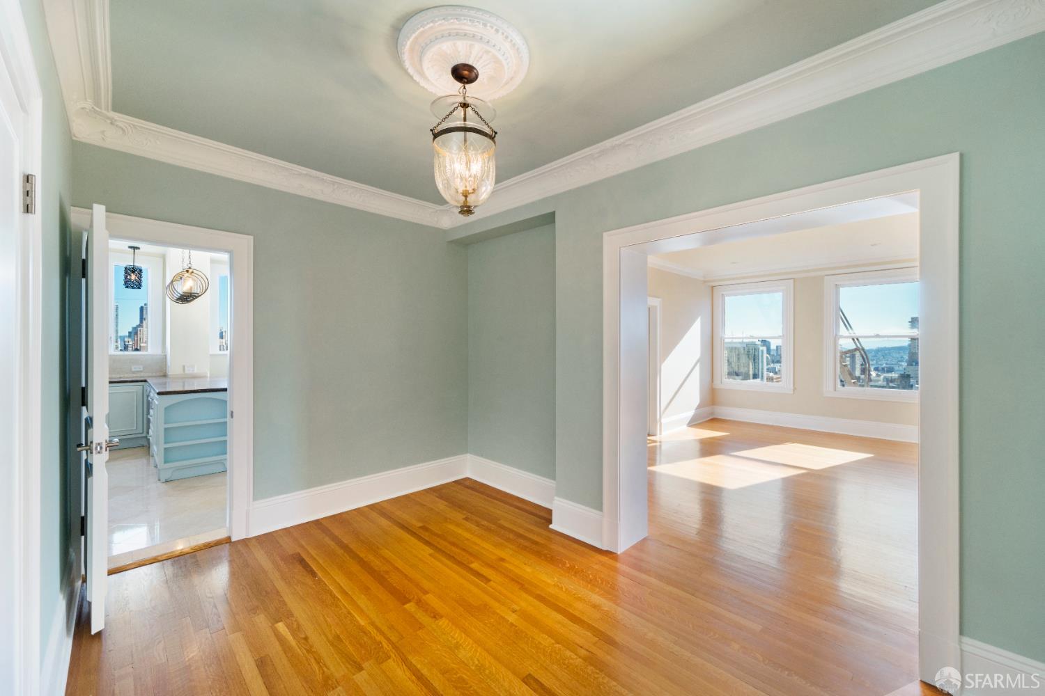 1800 Gough Street #7 - Photo 4