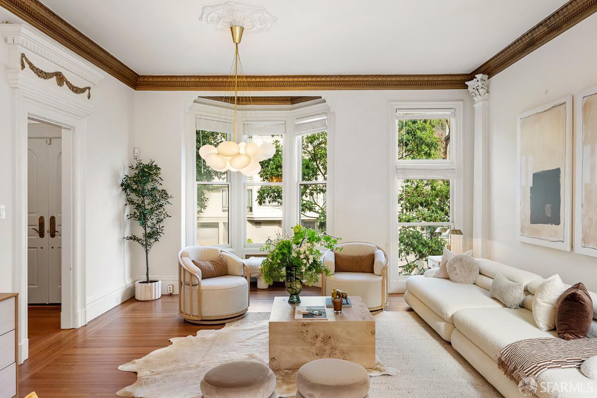 1705 Gough Street - Photo 4