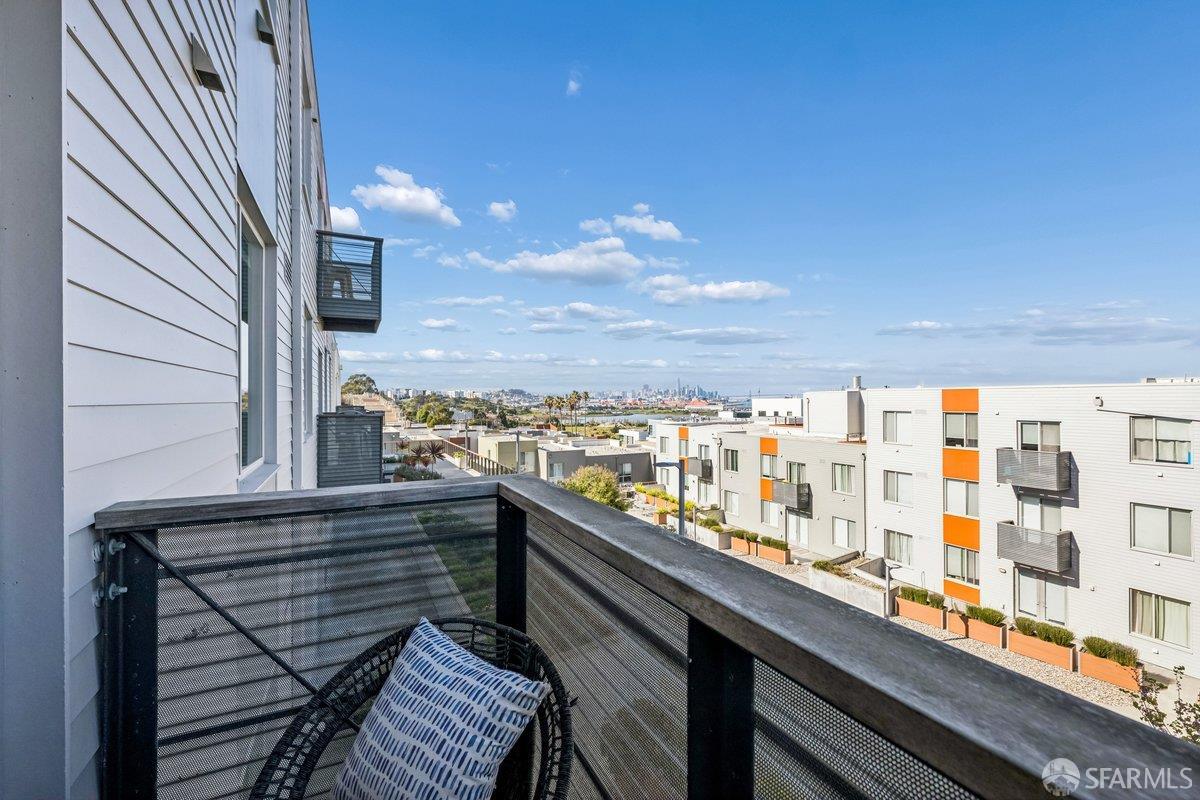 50 Jerrold Avenue #306 - Photo 3
