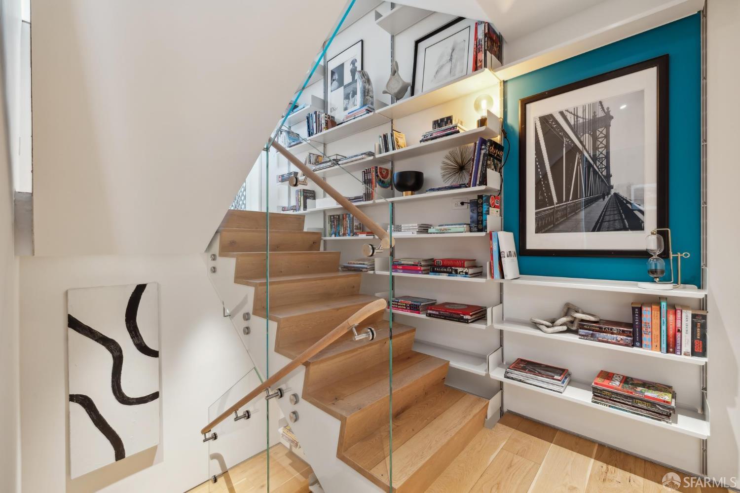 160 Bernard Street - Photo 5