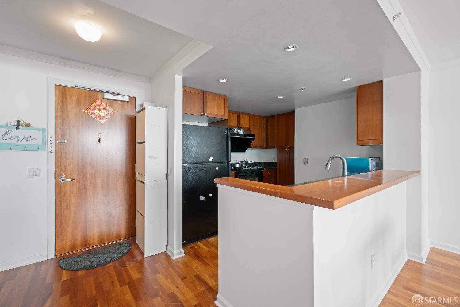 400 Beale Street #505 - Photo 5