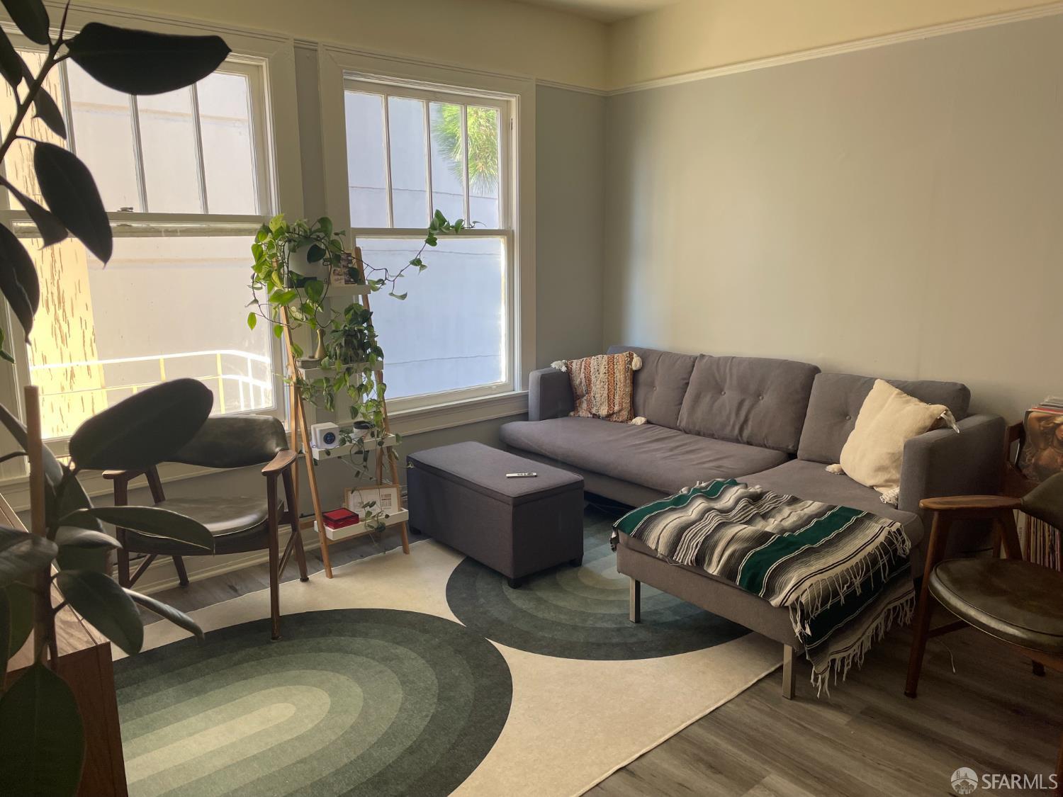 1582 Folsom Street - Photo 3