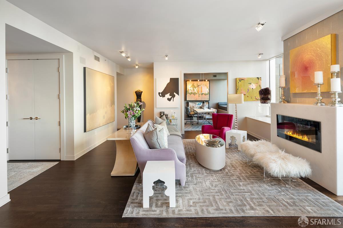 301 Mission Street #27C - Photo 4