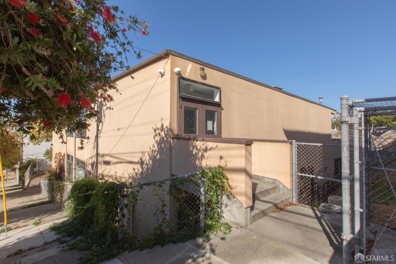 455 Arkansas Street - Photo 3