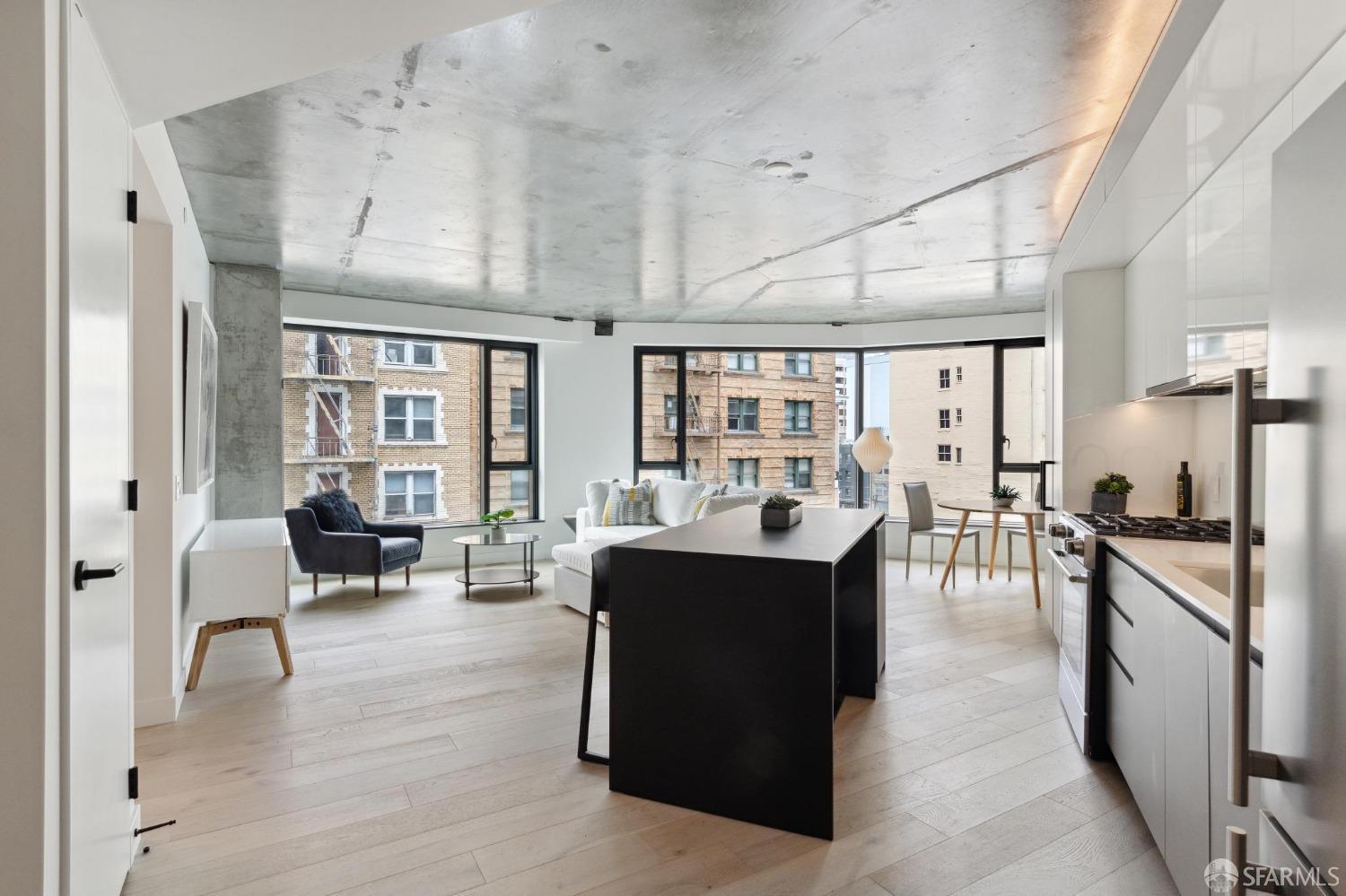 960 Market Street #520 - Main photo