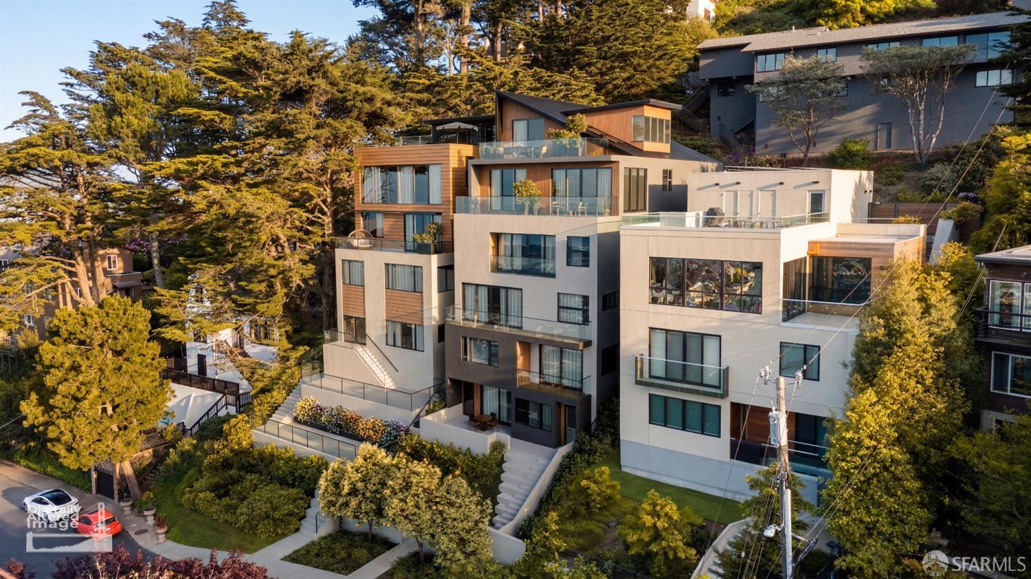 129 Edgehill Way - Photo 2