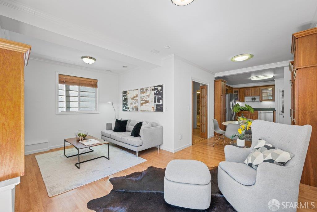 2454 Clay Street #B - Photo 3