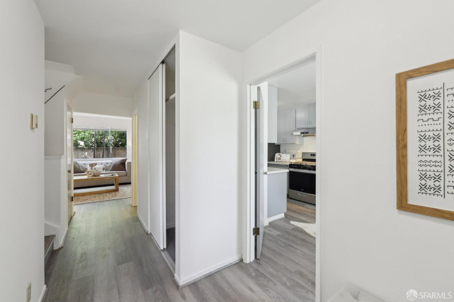 134 Albatross Court - Photo 3