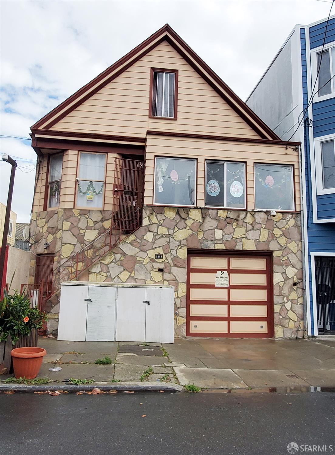 1415 Hawes Street - Main photo