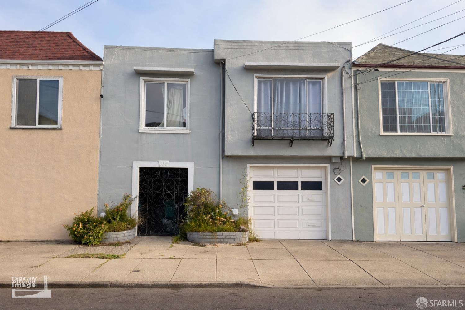 750 Sweeny Street - Main photo