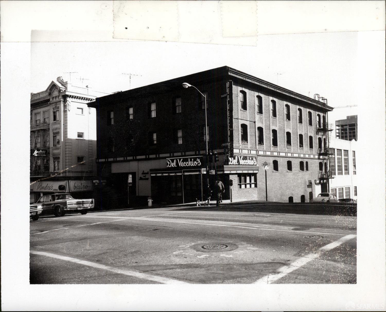 381 Broadway - Photo 3