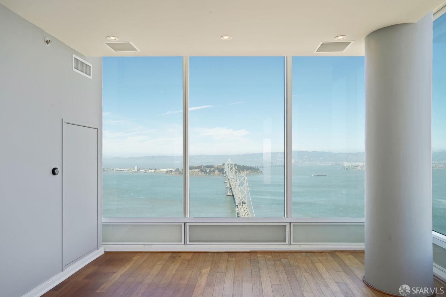 425 1st Street #5402 - Photo 4