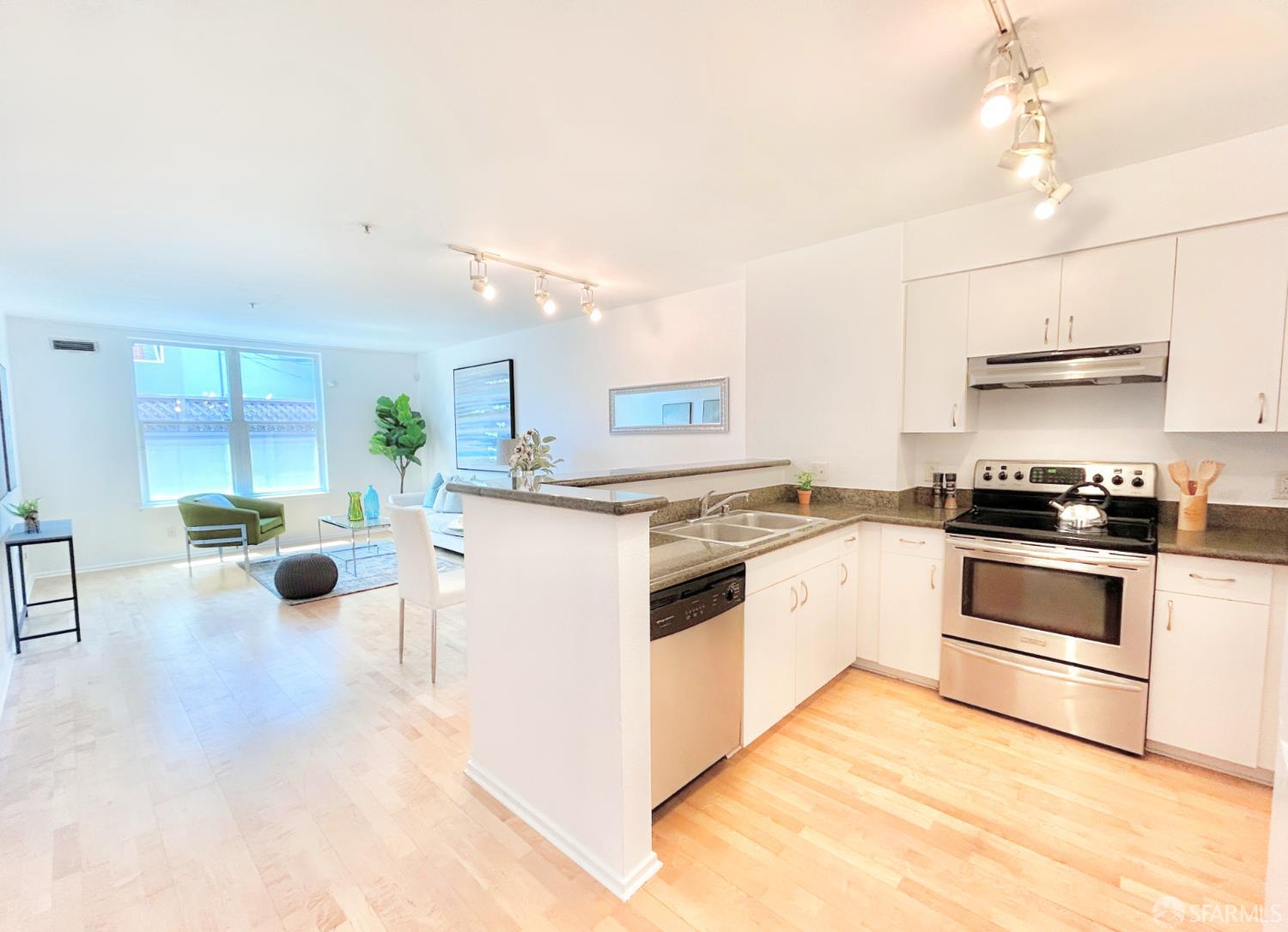 8300 Oceanview Terrace #101 - Photo 2