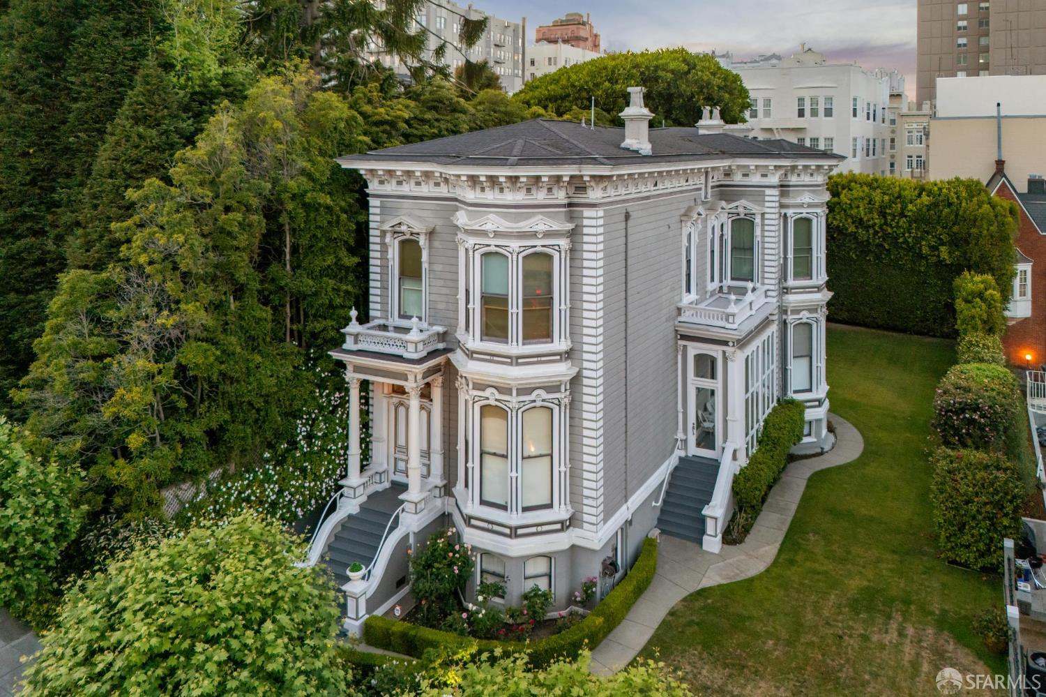 1818 California Street - Photo 2