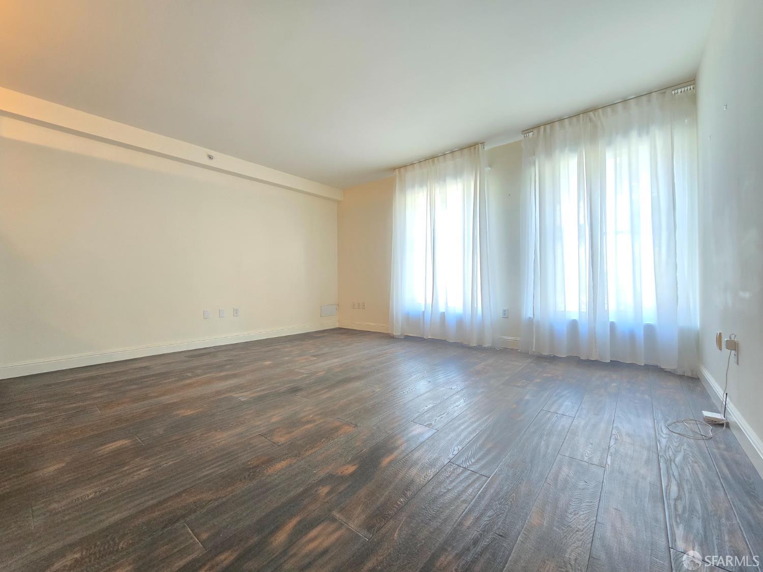 140 South Van Ness Avenue #341 - Photo 3