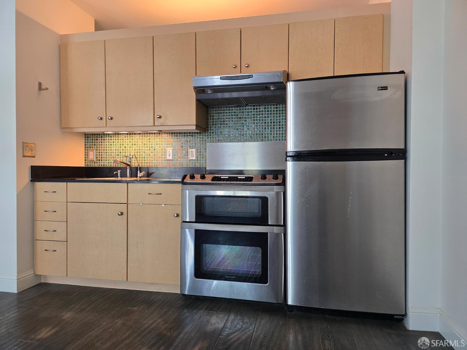 140 South Van Ness Avenue #341 - Main photo