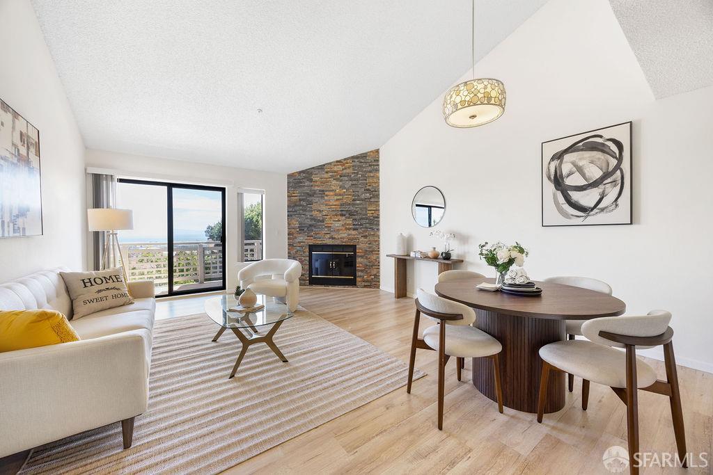 810 Red Leaf Court - Main photo